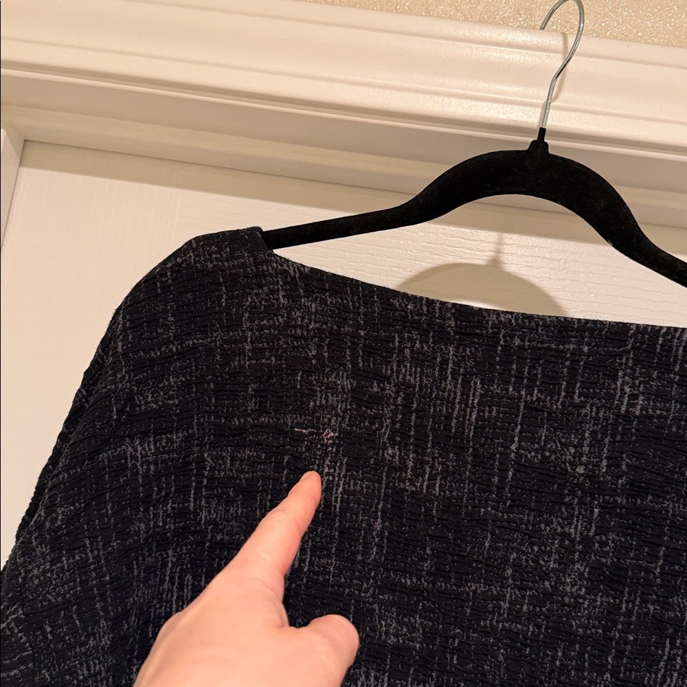 Eileen Fisher Top Size XL - Picture 9 of 11